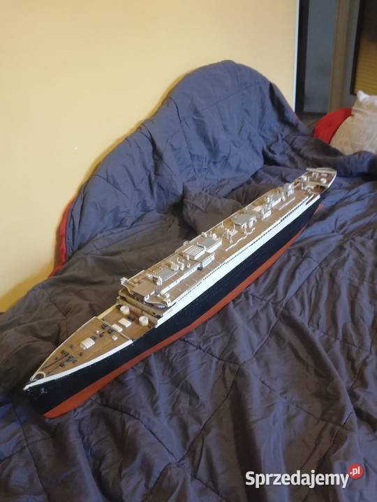 Model Titanica drewno metal Poznań