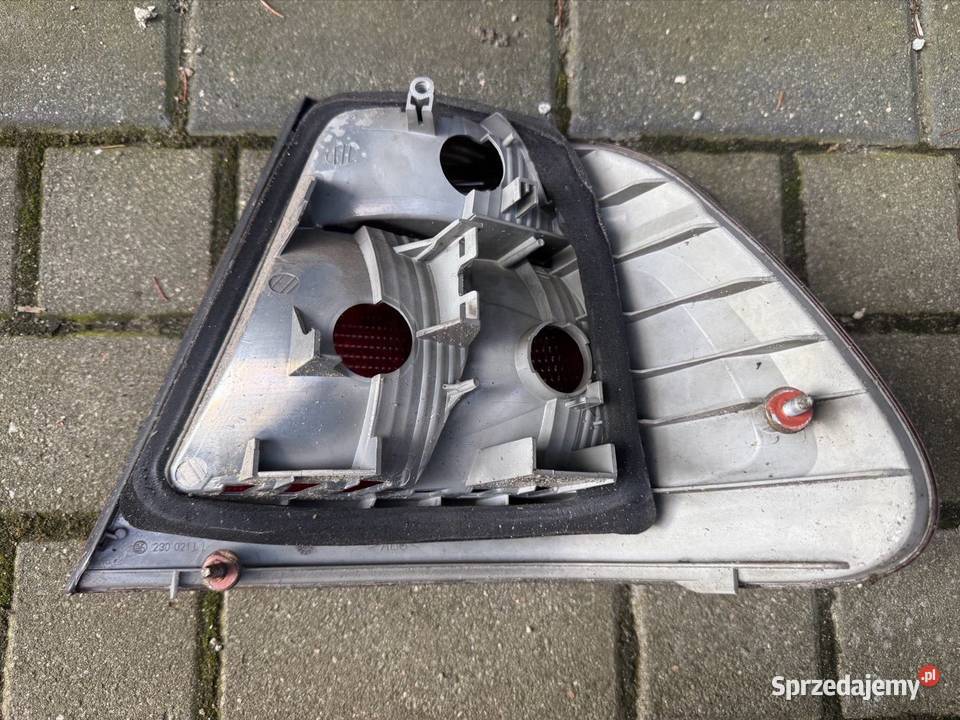 Lampa Lewa Tył BMW E46