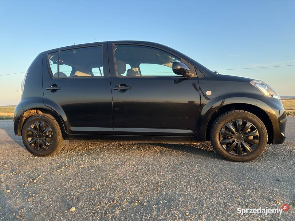 Subaru Justy IV 10 70 2011 z Niemiec nieuszkodzony Przeworsk