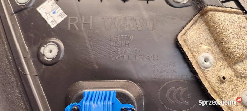 VOLVO XC40 BOCZEK DRZWI PRAWY TYŁ 31407698 osobowe