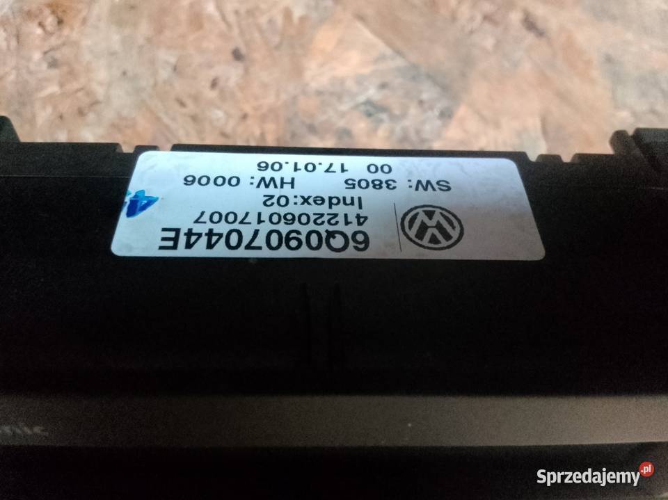 Panel Climatronica VW Polo 9N FL Cross 0109 Rok produkcji 2006 pomorskie Cewice