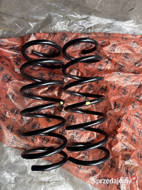 Alfa romeo 164 Q4 Sprężyny tylne NOWE Oryginał osobowe Brzeszcze sprzedam