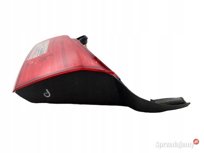 LAMPA TYŁ W KLAPĘ PRAWA EUROPA Subaru Outback IV Lampy tylne
