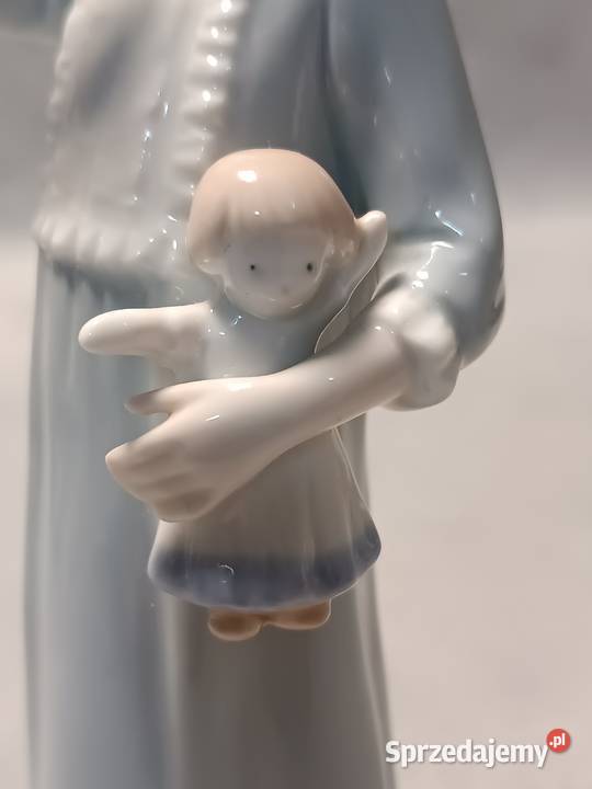 Kolekcjonerska porcelanowa figurka Dziewczynka z Zakopane