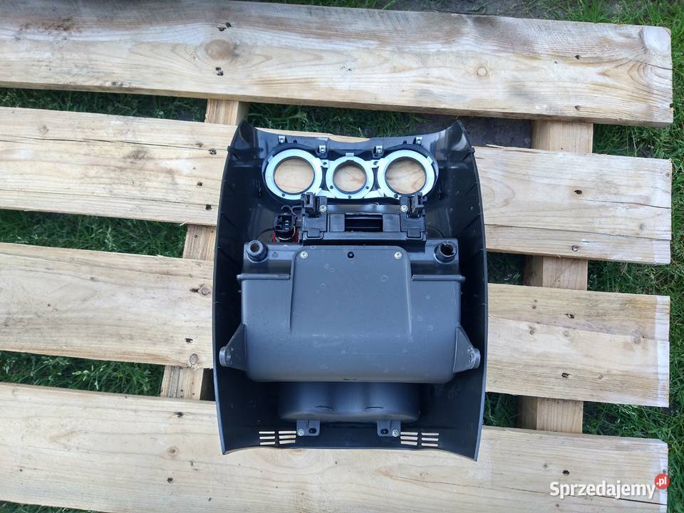 Panel Środkowy Konsola Popielniczka Gniazdo Fiat deski rozdzielcze, konsole Radziszów