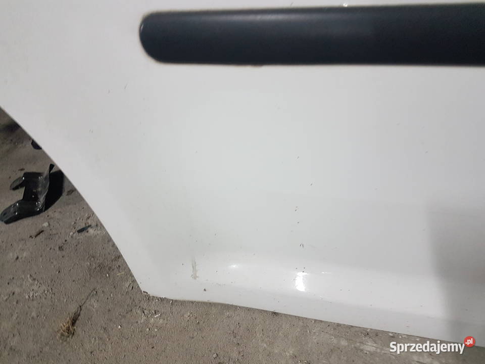 VW CADDY 2K0 2007 2008 DRZWI BOCZNE SUWANE PRAWE osobowe Turek sprzedam