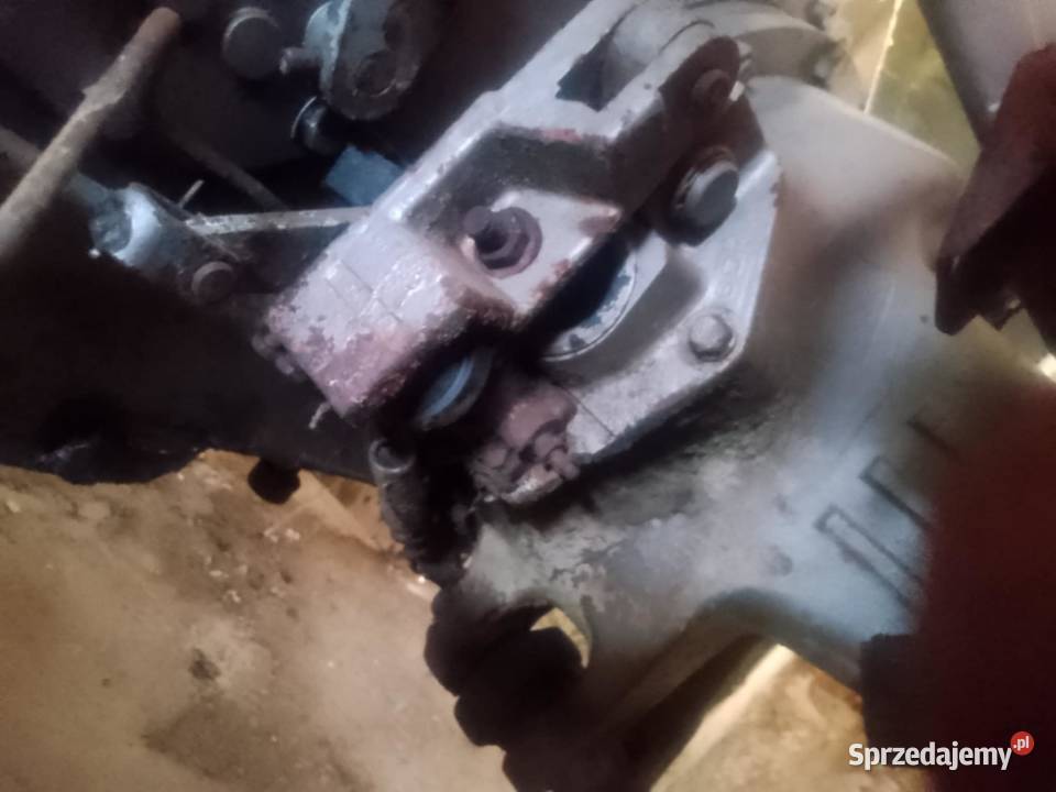 hamulce układ hamulcowy na płyn massey ferguson