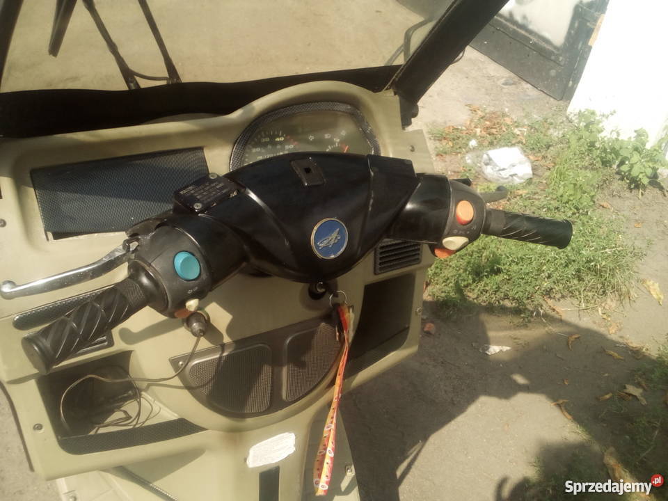 Skuter z dachem Kingway Poster 50 Wrocław