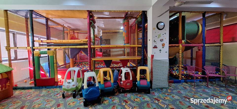 KONSTRUKCJA SALA ZABAW