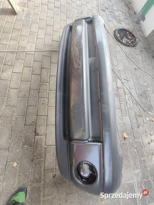 Dodge ram zderzak przedni kompletny