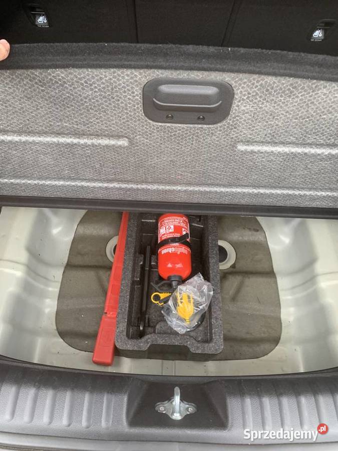 Piękna krajowa Kia XCeed elektryczne lusterka XCeed