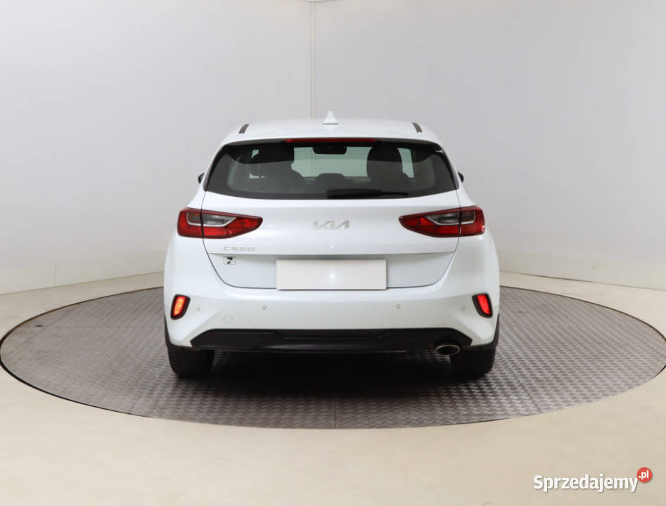 Kia Ceed 10 TGDI