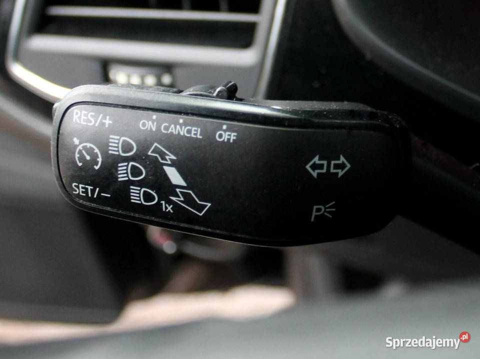 Seat Leon 16 TDI 105 Klimatronik TELEFON pomorskie Zielenin