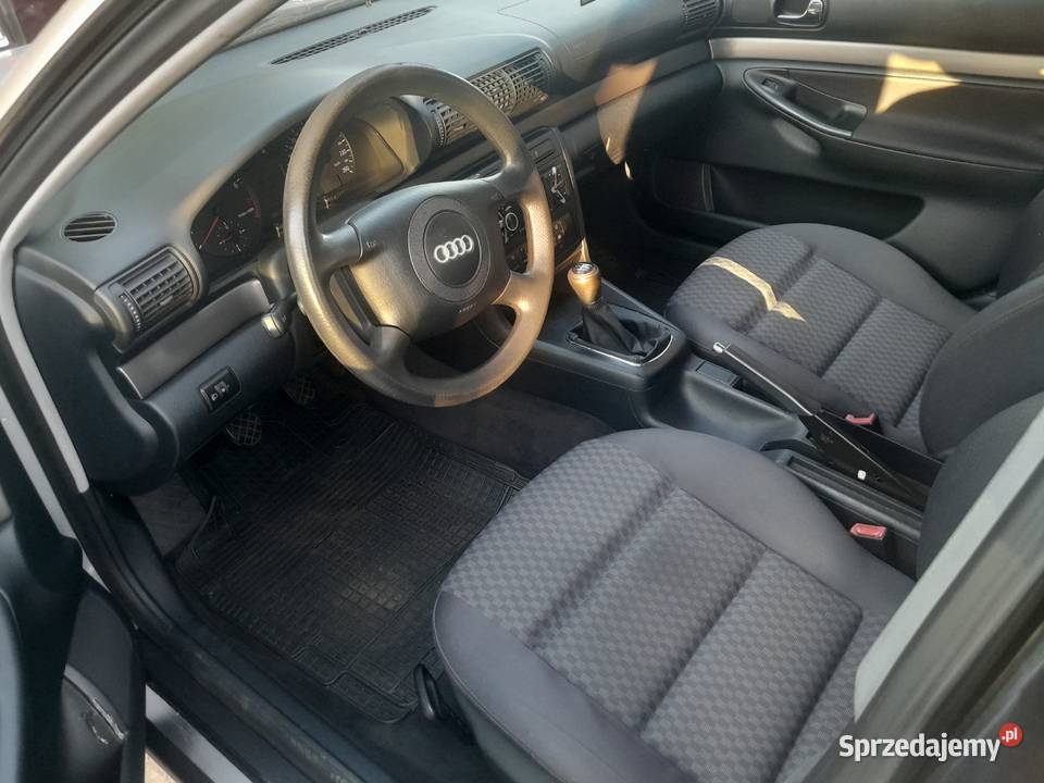 Audi A4 B5 16 benzyna 100 99r Lift kombi zadbana ABS Szamotuły
