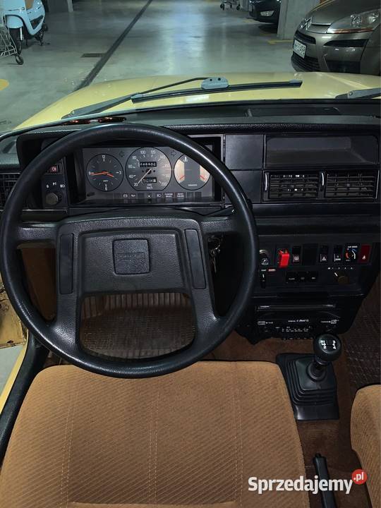Volvo 240