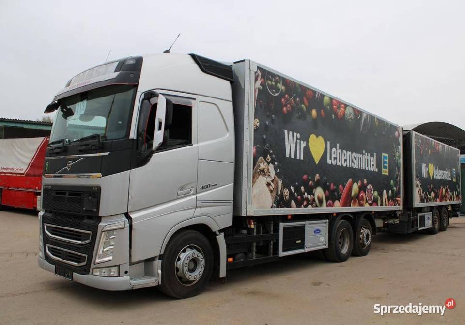 Chlodnia Volvo FH z przyczepa Warszawa