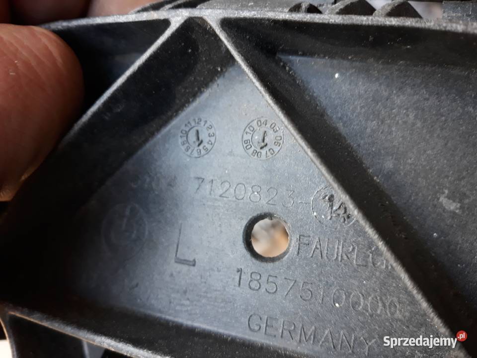 BMW E81 E82 E87 ŚLIZG POD LAMPĘ LEWY PRZÓD osobowe wielkopolskie Międzychód sprzedam
