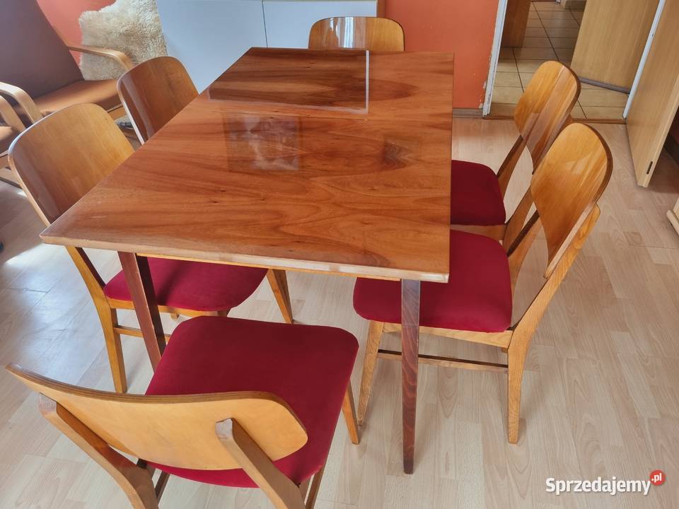 Stółz sześcioma krzesłami Kielce