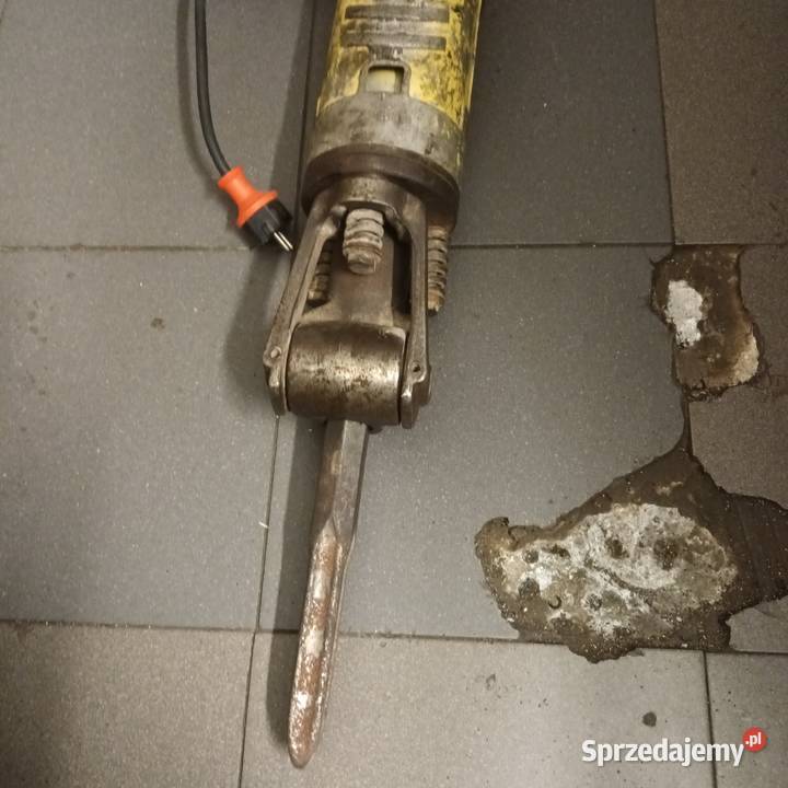 Młot wyburzeniowy BOSH GSH 27 2000W z dłutem Dom i Ogród