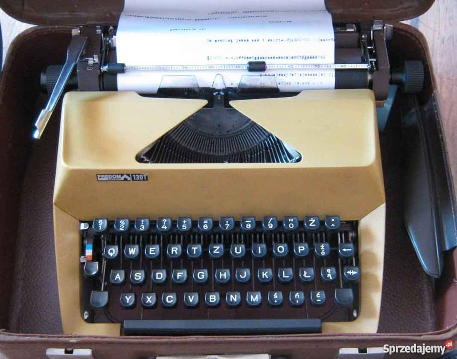 Maszyna do Pisania Predom Łucznik 1301