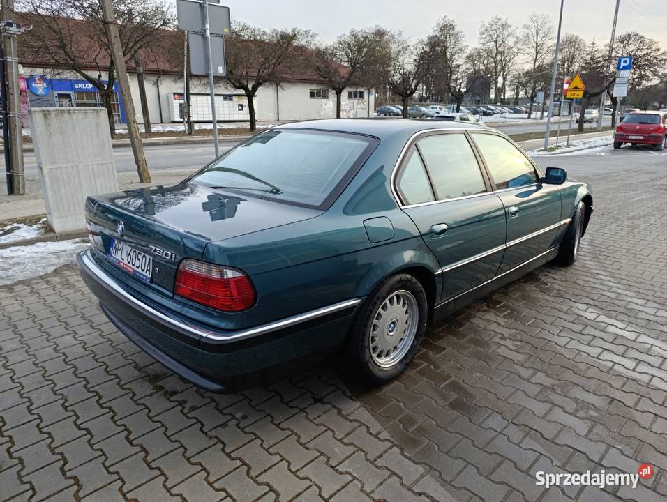 Piękne BMW 730i w manualu z vinu grubym serwisie Rok produkcji 1994 mazowieckie Płock