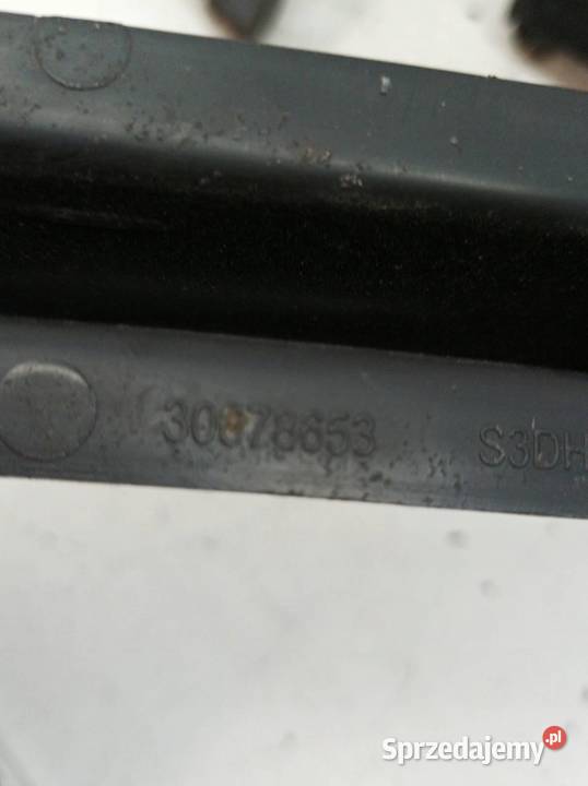 ŚLIZG ZDERZAKA TYŁ KOMPLET 30678651RH Volvo XC Rok produkcji 2015 sprzedam
