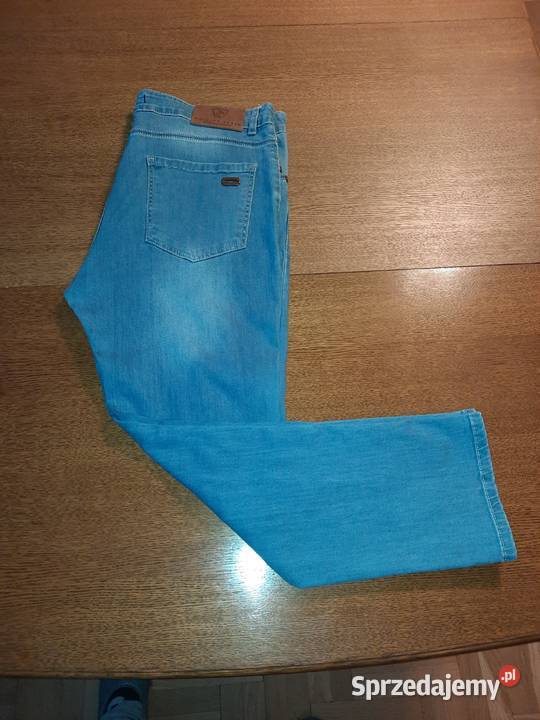 Spodnie denim z rozdarciami Wrocław