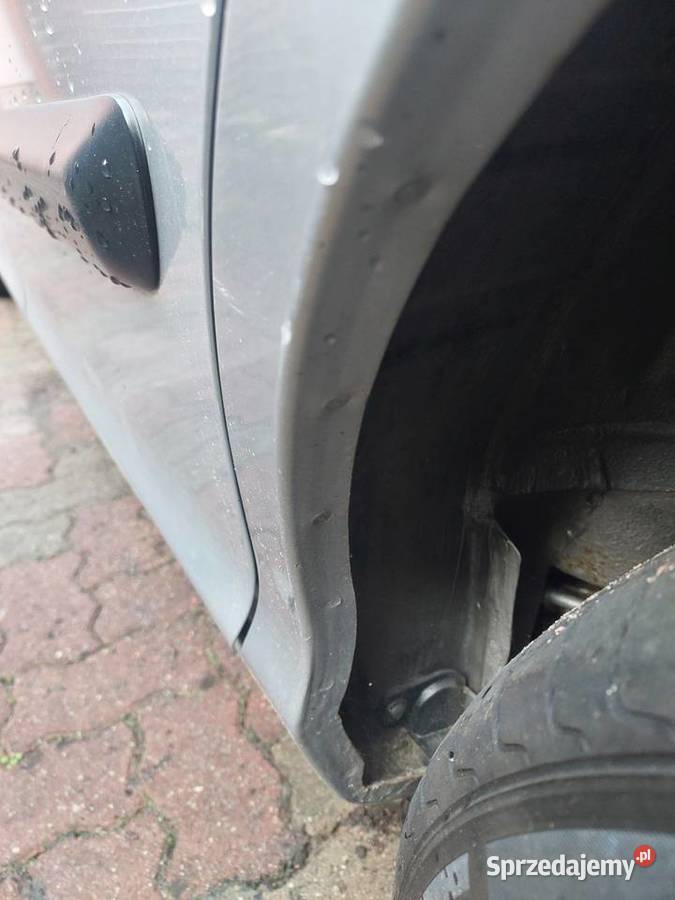 HONDA CIVIC DIESEL 2200ZL srebrny