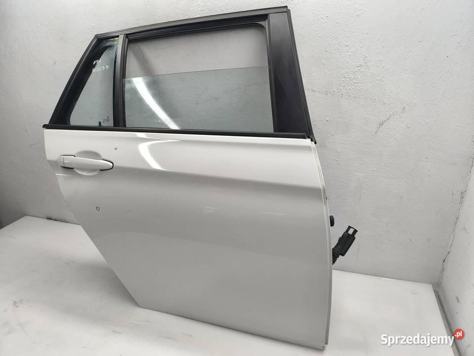 DRZWI PRAWY TYŁ BMW F31 LIFT wielkopolskie