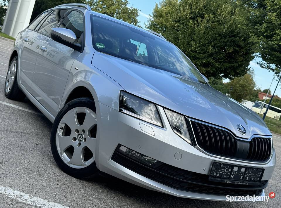 SkodaOctaviaLIFTBixenonLedNaviTempomatPodgrzszyba centralny zamek warmińsko-mazurskie Elbląg