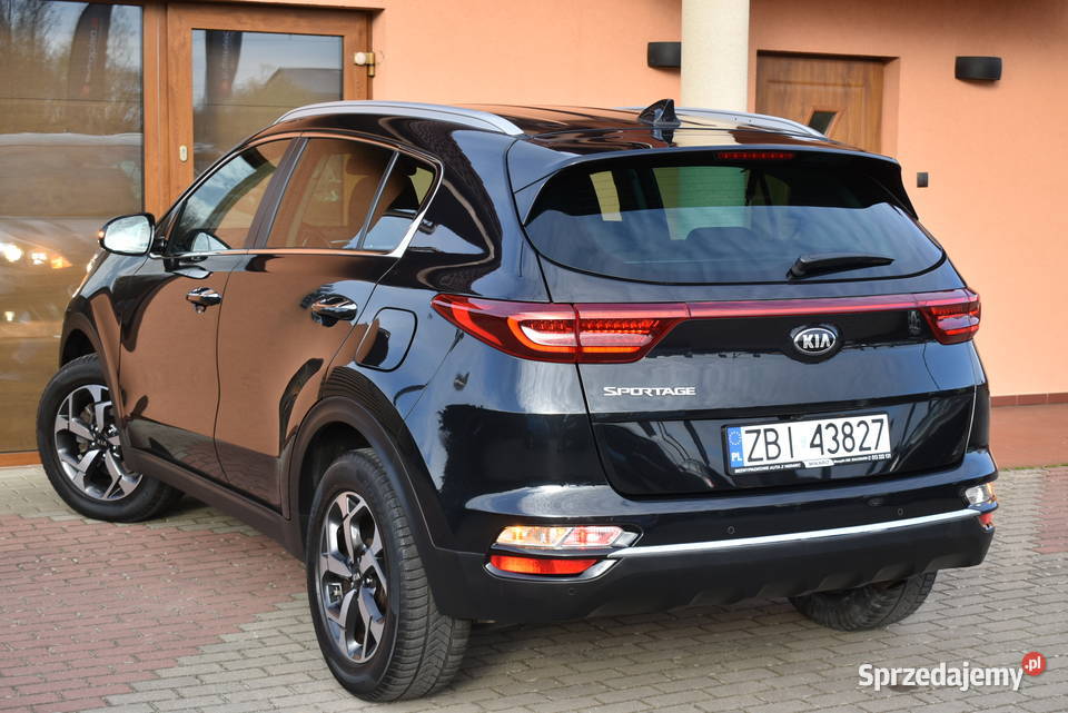 16 benz NAWIGACJA KAMERA CHROM LED BLUETOOTH elektryczne lusterka Motoryzacja