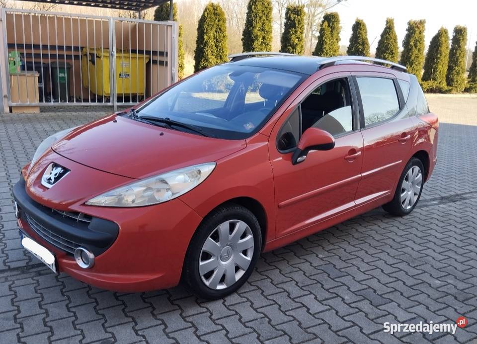 Peugeot 207 16 HDi hak panorama Oleśnica