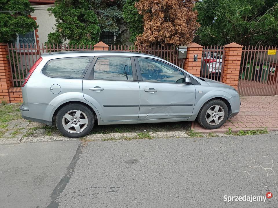 Ford Focus Kombi MK2 16 115 2006r LPG 250 Długie 1600cm3 Legionowo