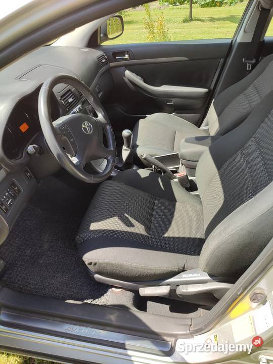 Toyota Avensis 18 B 2006 r klimatyzacja sprzedam