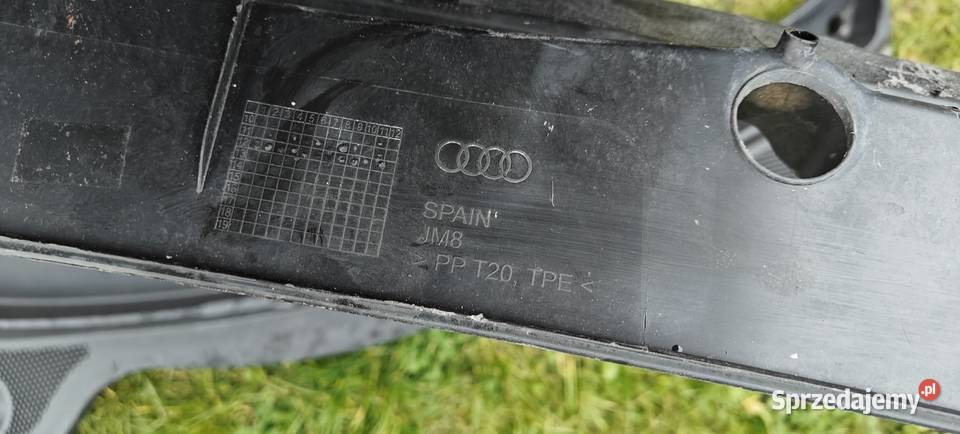 AUDI Q3 8U PODSZYBIE 8U1819403 osobowe Podszybia dolnośląskie Siechnice