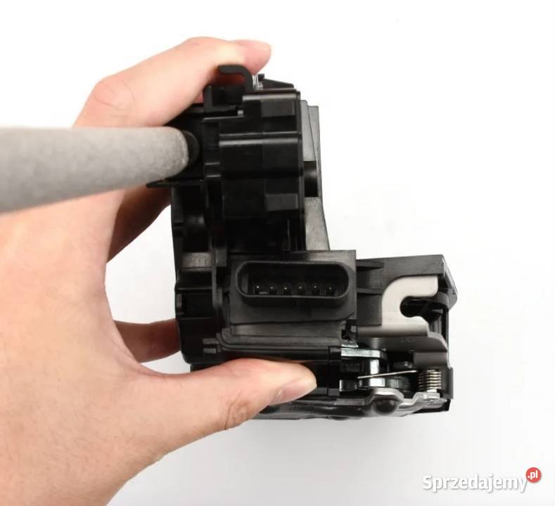 A0997304300 zamek lewy tył mercedes ml gle w166 Słupsk sprzedam