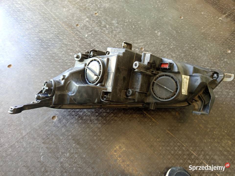 Reflektor prawy astra j lift orginalna hella podkarpackie Rzeszów