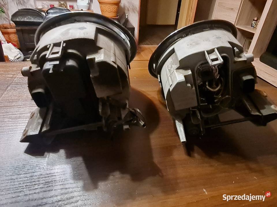 Lampy przednie Lancia Lybra Lewe