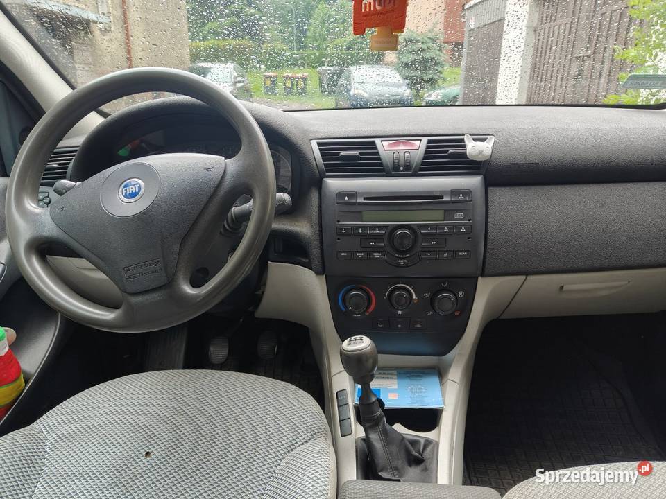 Sprzedam Fiat Stilo 14 benzyna LPG radio Wałbrzych sprzedam