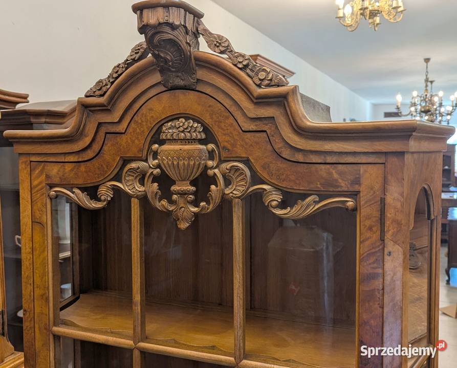 Witrynaserwantka lwie łapy czeczotaszer 91 sklep Dąbrowa Górnicza sprzedam