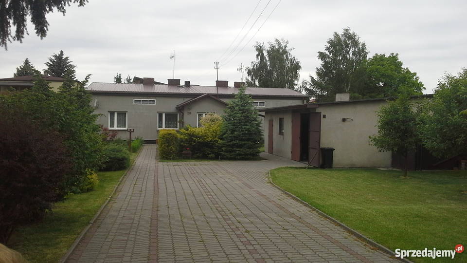 Sprzedam dom 100m2 w Koluszkach do zamieszkania Koluszki