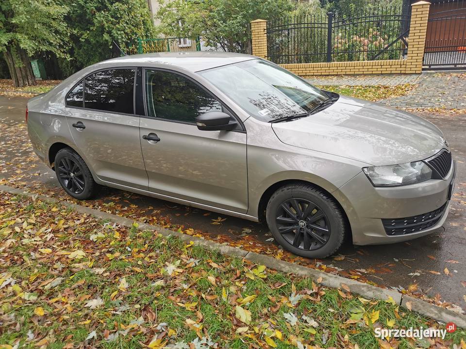 Skoda RAPID 12 TSI salon Polska centralny zamek Lublin
