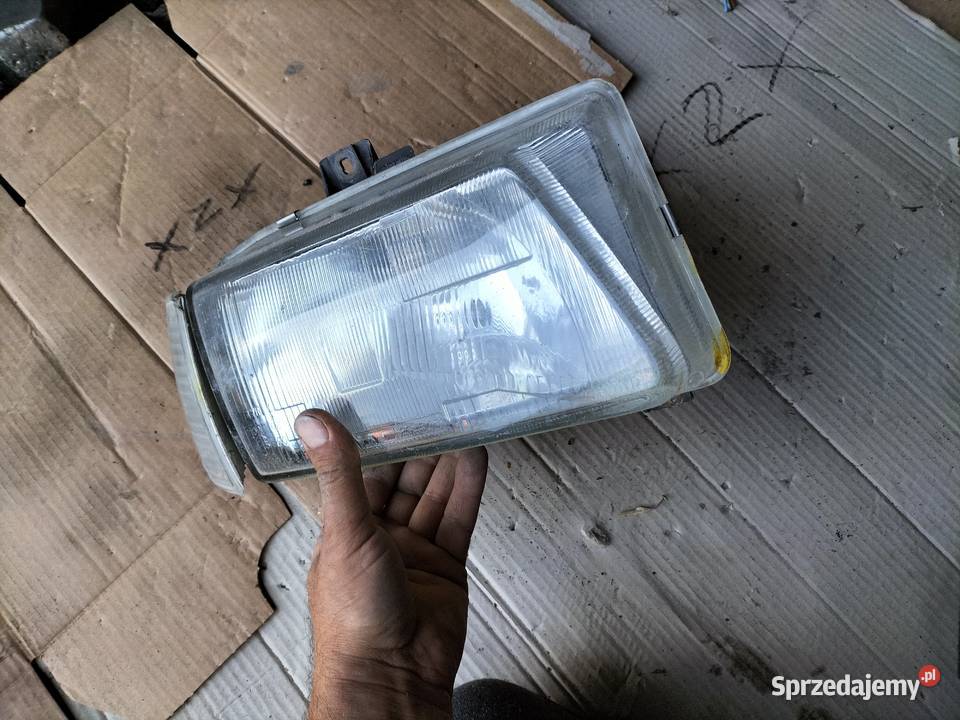 LAMPA PRZÓD PRZEDNIA PRAWA KIERUNKOWSKAZ SEAT Części samochodowe lubelskie Kamień-Kolonia sprzedam