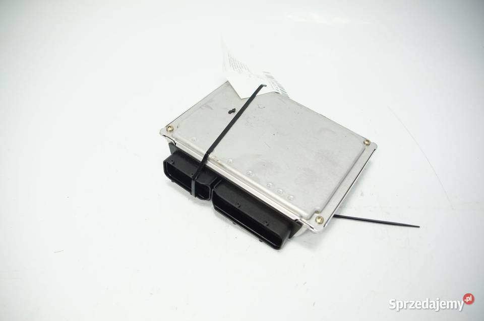 KOMPUTER SILNIKA ECU AUDI A4 B5 8D0906018AA
