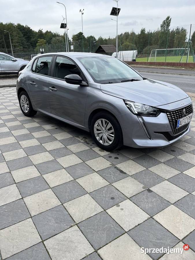 Peugeot 208 z 2022roku poj 12 benzynaprzebieg 30