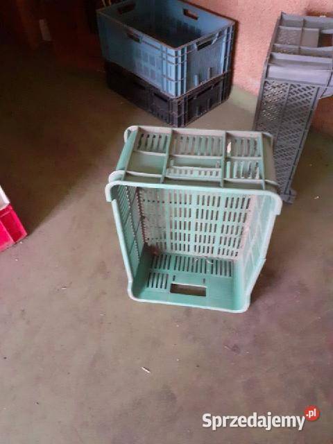 SKRZYNKI PLASTIKOWE 105 SZTUK 5 SZTUKĘ sprzedam