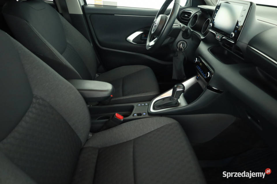Toyota Yaris 15 VVTi Hybrid Piaseczno