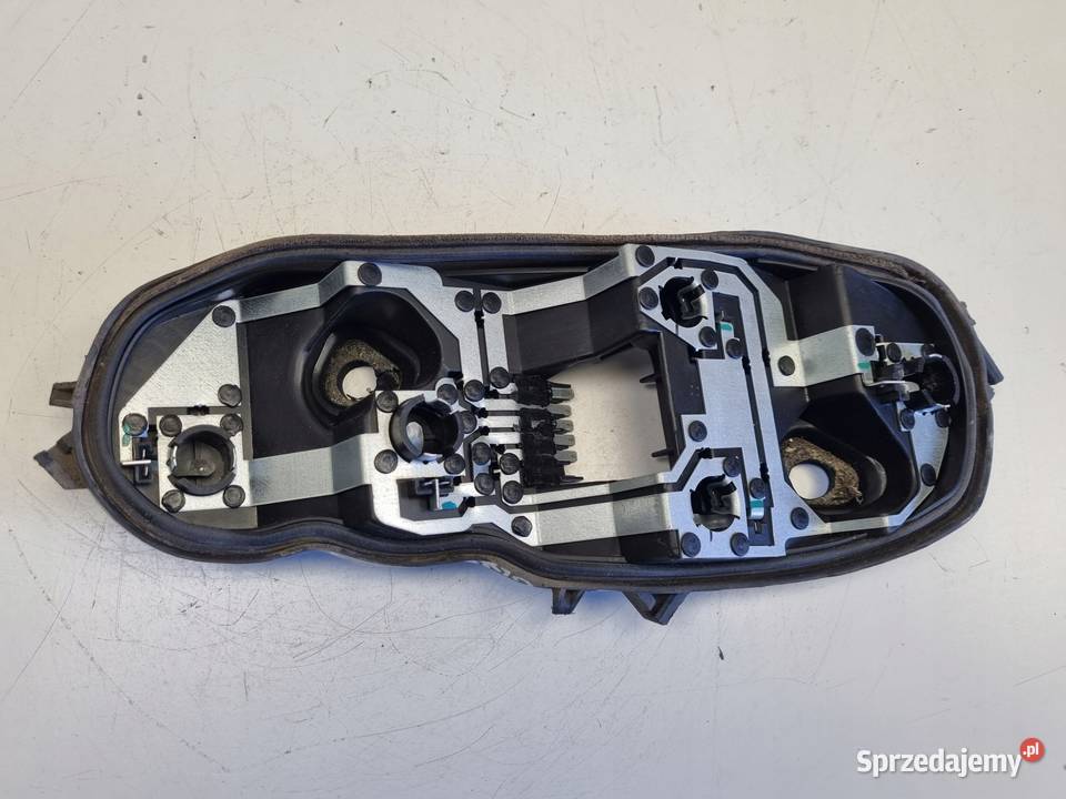 Opel Corsa D 3D WKŁAD TYLNEJ LAMPY lewy tył