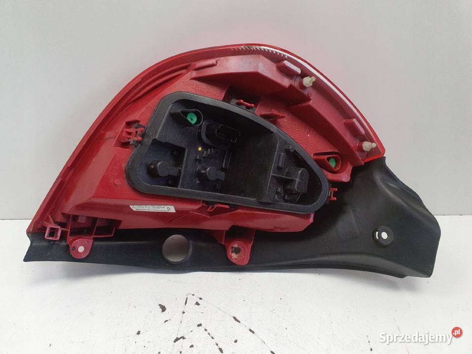 Renault Clio III HB lift TYLNA LAMPA PRAWA prawy osobowe Janów sprzedam