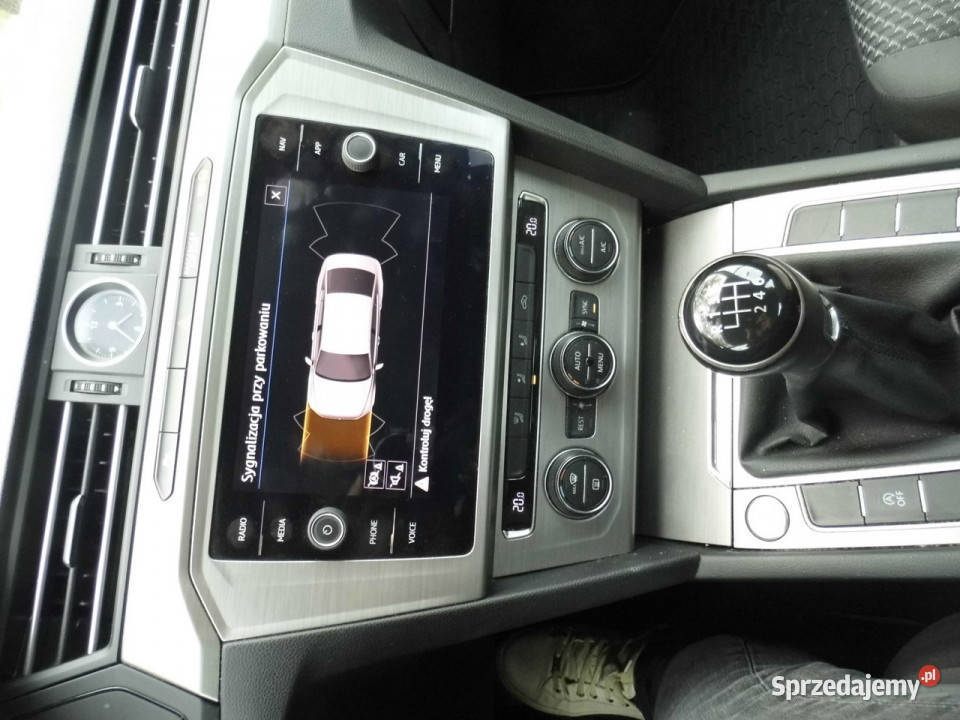Volkswagen Passat 20 klimatronic vat23 salon Łódź